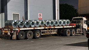 Kegiatan Trucking coil 05
