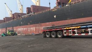 Kegiatan Trucking billet