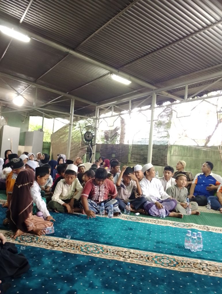 CSR PT. Ratu Prima Raya: Santunan Anak Yatim & Piatu dalam Rangka 10 Muharram img 20250707 161342 019